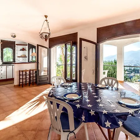 Grifeu 09 - Vista Panoramica Al Mar * Girona