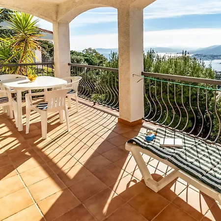 Grifeu 09 - Vista Panorámica Al Mar * Gerona